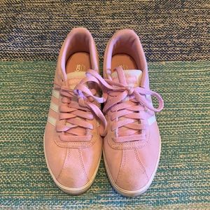 Suade Adidas pink